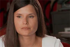 Flavie Péan (Victoire) revient dans PBLV pour interpréter le sosie de son personnage mort !