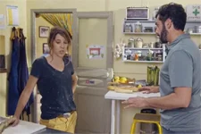 Francesco OBLIGE Barbara à partir avec lui en Italie !