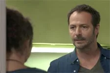 Franck avoue à Emma que Céline le repousse