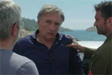 Frémont arrêté par la douane !