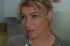 INDISCRÉTION : Ariane passe le PIRE anniversaire de sa vie !