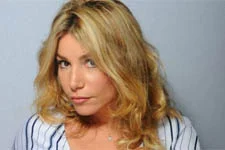 INDISCRÉTION : Ariane : Son passé douloureux remonte à la surface !