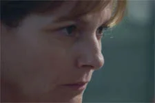 INDISCRÉTION : Blanche fait une horrible découverte dans les affaires de Sophie !