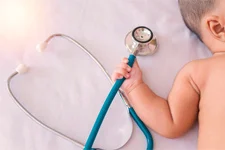 INDISCRÉTION : Céline et Nell en crise contre le Docteur Hellier !