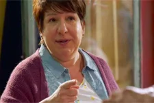 INDISCRÉTION : Claire va bientôt devenir arbitre !