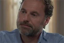 INDISCRÉTION : Découvrez quel est le métier du père de Nicolas !