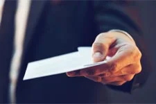 INDISCRÉTION : Le chantage de JP Boher à Samia