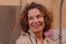 INDISCRÉTION : Mirta n?est pas convaincue par le nouveau job de Mélanie