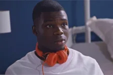 INDISCRÉTION : Mouss se lance dans un trafic !