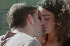 INDISCRÉTION : REBONDISSEMENT ! Emma QUITTE Baptiste pour César !