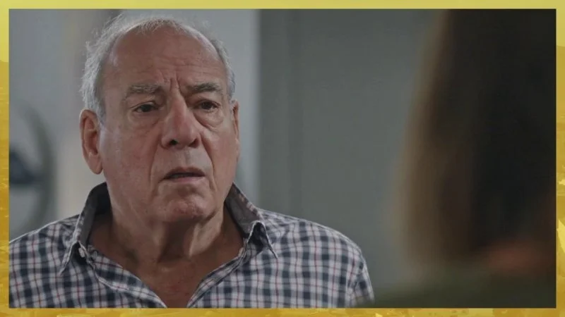 Indiscrétion : Sophie piège Roland