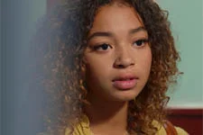 INDISCRÉTION : Thérèse tombe amoureuse de? ?!