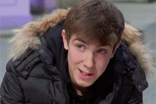 INDISCRÉTION : Voici comment Kévin dépense sa première paie !