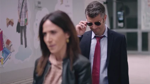 Intrigues Plus belle la vie : Barrault reconnaît que Samia est une adversaire redoutable !