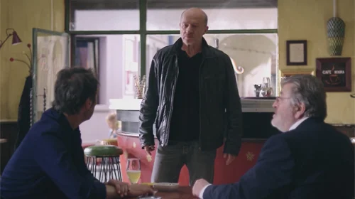 Intrigues Plus belle la vie : Léo fait la morale à Rochat et Franck !