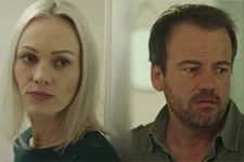 Irina cache son HORRIBLE DÉCOUVERTE à Jean-Paul !