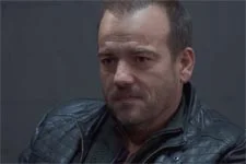 Jean-Paul craque face à Abdel après la mort de Patrick