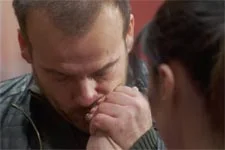 Jean-Paul culpabilise de ne pas avoir aidé Abdel avant le meurtre de Patrick