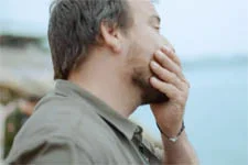 Jean-Paul est perdu dans ses sentiments