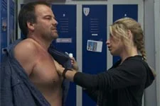 Jean-Paul passe ses nerfs sur Ariane, qui le rembarre !