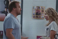 Jean-Paul promet à Ariane, aux abois, de lui dire toute la vérité une fois son problème réglé