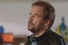 Jean-Paul tombe dans un piège !