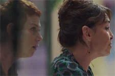 Jeanne révèle à Babeth qui reste et qui part de l?hôpital Marseille-est !