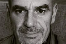 Jérôme Bertin (Patrick) adopte un nouveau look !