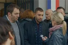 Jérôme se retrouve face aux journalistes