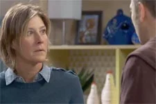 Jérôme trouve que Laetitia est ridicule de vouloir passer le BAC à son âge !