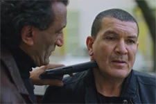 Karim efface la dette d’Elsa !