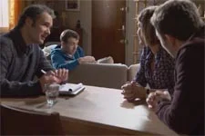 Kévin casse Tom devant le directeur du foyer !