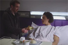 Kévin présente ses excuses à Baptiste pour l’avoir mis en danger : « Je suis un flic en carton »