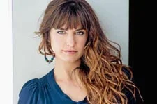 Laetitia Milot (Mélanie) bientôt en dédicace à Laon !