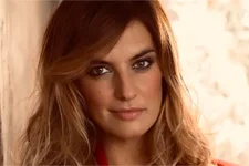 Laetitia Milot (Mélanie) dans La boîte à secrets sur France 3