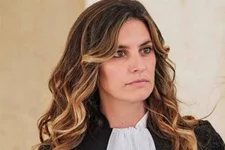 Laetitia Milot (Mélanie) : Jugée très mauvaise comédienne dans la série Olivia, elle se fait détruire par toute la presse !