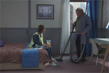 Laetitia profite de la situation