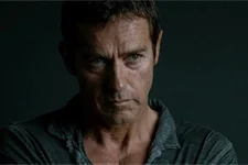 Laurent Hennequin (Pavel) va-t-il revenir dans Plus belle la vie ? Il répond !