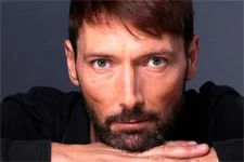 Laurent Kerusoré (Thomas) révèle ce qu?il aimerait pour son personnage