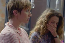 Léa apprend à Camille que Thelma a mis le feu à l?hôpital !