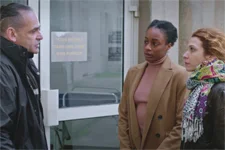 Léa et Alexandra manipulent un vigile pour réintégrer l’hôpital Marseille-Est !