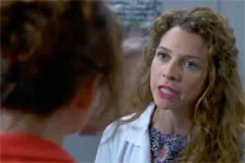 Léa ne se laisse pas faire par Jeanne