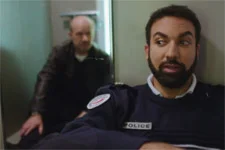 Léo et Gabriel passent le réveillon du 31 dans un ascenseur !