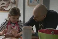 Lucie a peur qu?Ariane l?abandonne comme sa maman