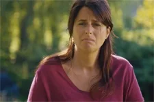 Luna avoue à Mouss qu’elle souffre terriblement