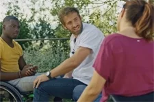 Luna fait des ADIEUX ÉMOUVANTS à Mouss et Bertrand !