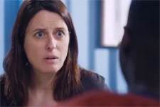 Luna fait une folle proposition à Mouss !