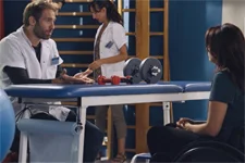 Luna refuse catégoriquement l’idée de Bertrand !