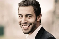 Marwan Berreni (Abdel) révèle quelle grande star lui a demandé un autographe « pour sa s?ur »