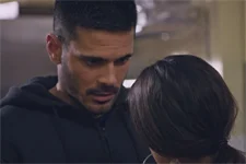 Mathias : Voici son INCROYABLE DEMANDE à Alison !